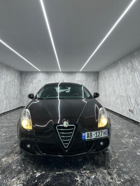 Alfa Romeo 2015