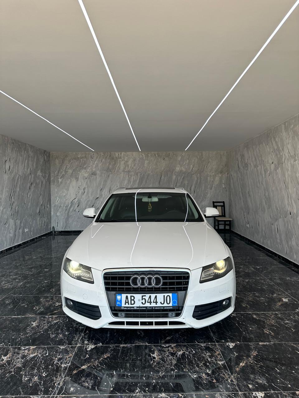AUDI A4 WAGON